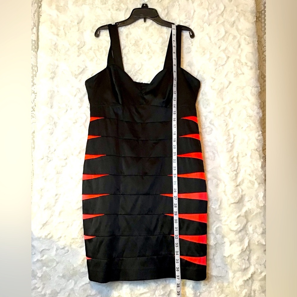 H and M dress stretch